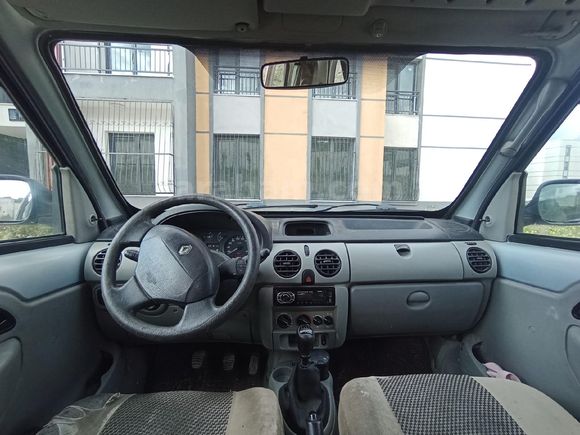 Sahibinden Renault Kangoo Multix 1.5 dCi Authentique 2006 Model