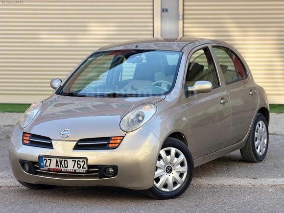 2005 model 1.2 benzin km 208 binde eksper resimleri mevcuttur