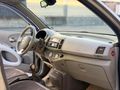 2005 model 1.2 benzin km 208 binde eksper resimleri mevcuttur