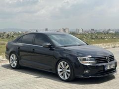 2015 ÇIKIŞ WV JETTA DİZEL OTOMATİK 167 KM COMFORTLİNE EXTRALI!