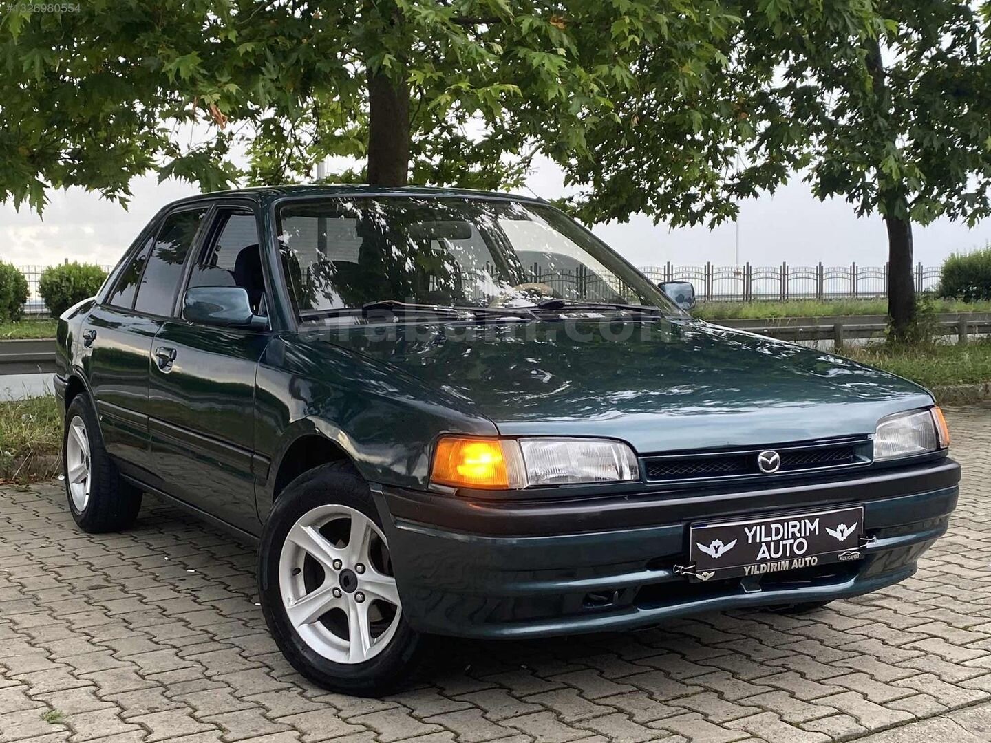 Galeriden Mazda 323 1.6 GLX 1992 Model Rize 285.000 km Yeşil 1