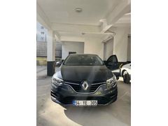 Sahibinden Renault Megane 1.3 TCe Touch 2024 Model  21.000 km Gri (titanyum)