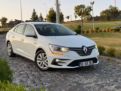 Galeriden Renault Megane 1.3 TCe Joy 2022 Model Nevşehir