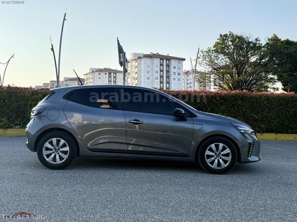 2023 CLİO 1.0 TCE X-TRONİC EQUİLİBRE 65 KM