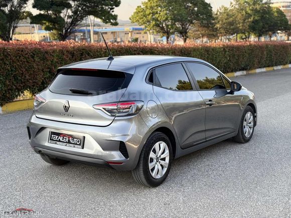 2023 CLİO 1.0 TCE X-TRONİC EQUİLİBRE 65 KM