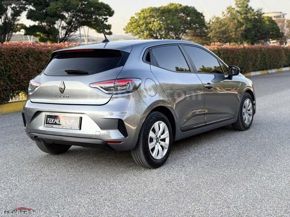 2023 CLİO 1.0 TCE X-TRONİC EQUİLİBRE 65 KM
