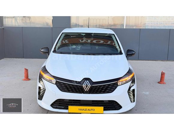 YAVUZ AUTO'DAN 2023 CLİO BOYASIZ SERVİS BAKIMLI
