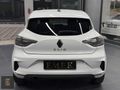 EMEK/2024 MODEL RENAULT CLİO OTOMATİK TESLA EKRAN 69 BİNDE