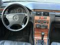 OTOMATİK SANROOFLU E200 VADE TAKAS OLUR
