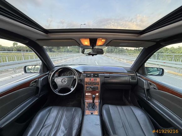 OTOMATİK SANROOFLU E200 VADE TAKAS OLUR