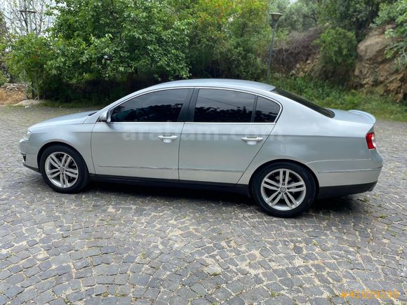 2011 PASSAT
