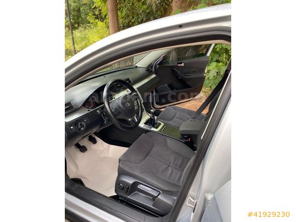 2011 PASSAT