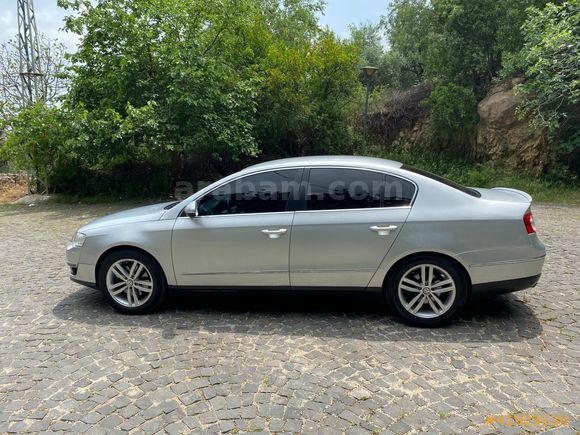 2011 PASSAT