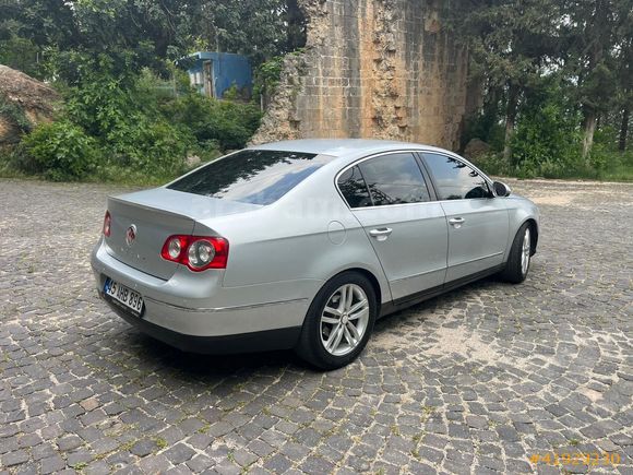 2011 PASSAT