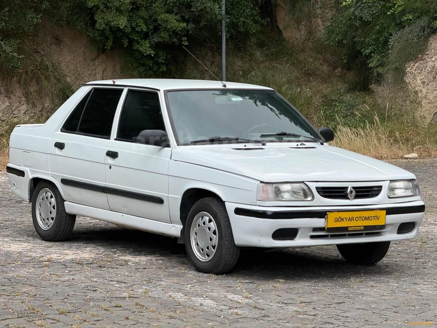 Galeriden Renault R 9 1.4 Broadway RN 1997 Model Adana 11.111 km Beyaz 5
