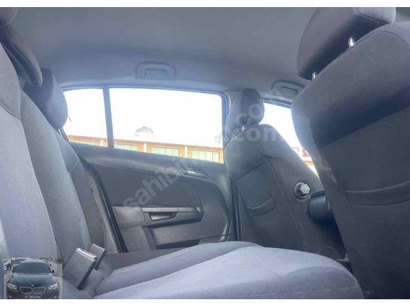Galeriden Opel Astra 1.3 CDTI Essentia 2011 Model Hatay