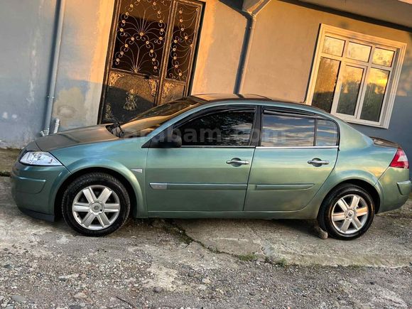Sahibinden Renault Megane 1.5 dCi Dynamique 2004 Model 