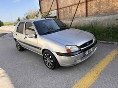 Sahibinden Ford Fiesta 1.25 Flair 2000 Model 
