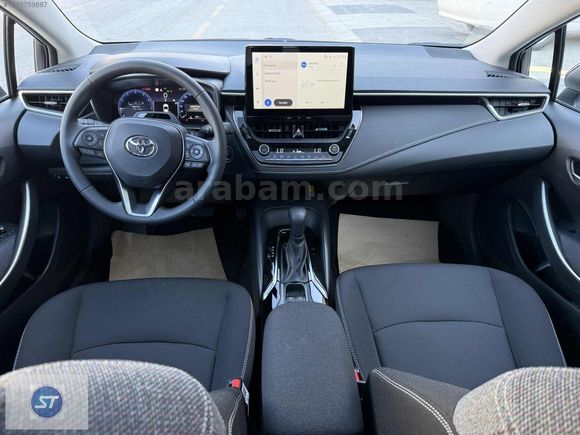 2026 TOYOTA COROLLA 1.5 FLAME X PACK MÜLTİDRİVE 6580 KM