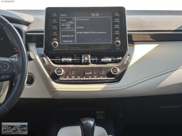 2022 COROLLA 1.5 FLAME X-PACK MULTIDRIVE S 61.360 KM ORJİNAL