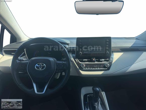 2022 COROLLA 1.5 FLAME X-PACK MULTIDRIVE S 61.360 KM ORJİNAL