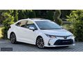 AKE MOTORS'dan Toyota Corolla 1.5 Flame X-Pack/BOYASIZ/GARANTİ !