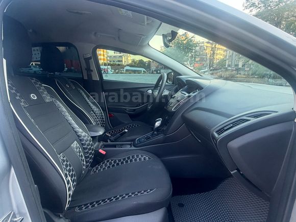 2017 FOCUS 1.5 DİZEL OTOMATİK 120 HP HATASIZ BAKIMLI ORJINAL .