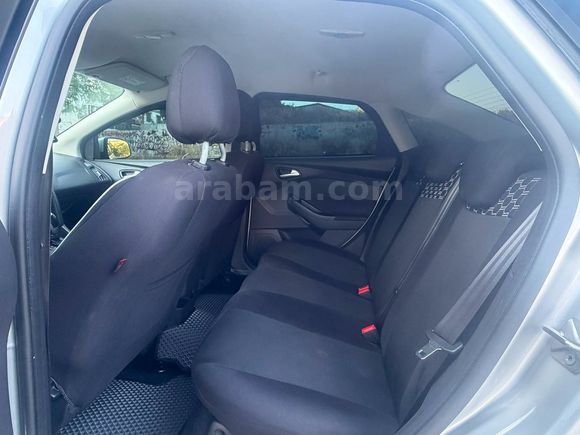2017 FOCUS 1.5 DİZEL OTOMATİK 120 HP HATASIZ BAKIMLI ORJINAL .