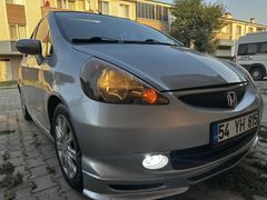 Sahibinden Honda Jazz 1.4 ES 2005 Model 