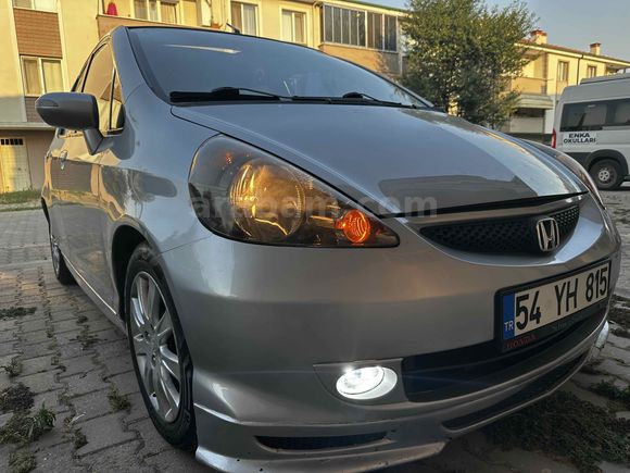 Sahibinden Honda Jazz 1.4 ES 2005 Model 