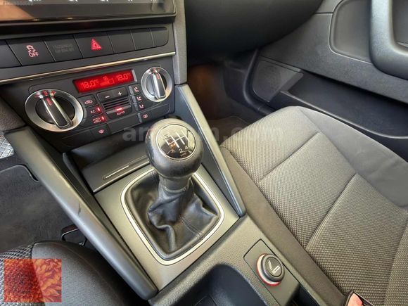 2012 MODEL 187 BİN KM A3 5 KAPI