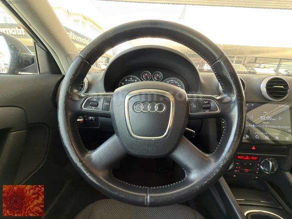 2012 MODEL 187 BİN KM A3 5 KAPI
