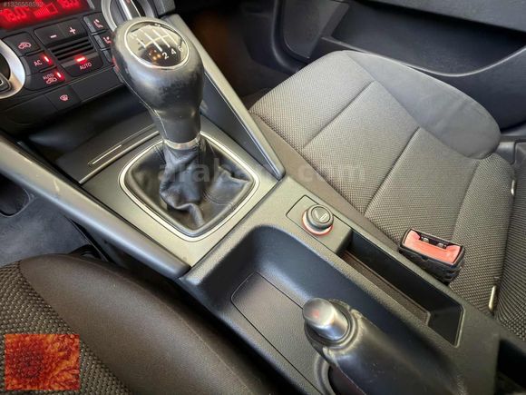 2012 MODEL 187 BİN KM A3 5 KAPI