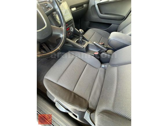 2012 MODEL 187 BİN KM A3 5 KAPI