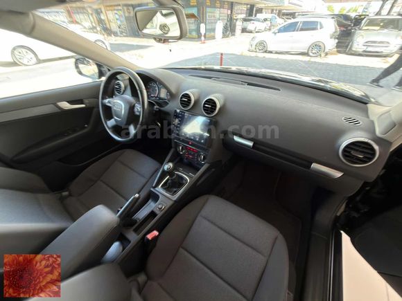 2012 MODEL 187 BİN KM A3 5 KAPI