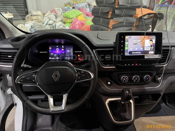 2025 RENAULT TRAFİC 8+1 OTOMOBİL RUHSATLI