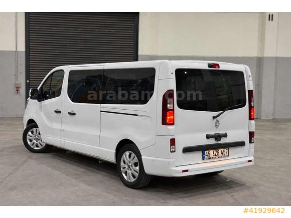 2025 RENAULT TRAFİC 8+1 OTOMOBİL RUHSATLI
