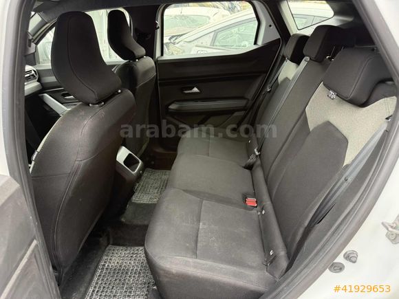 2025 RENAULT DUSTER 1.2 EVOLUTION M.HYBRID 4X4 17.000 KM'DE