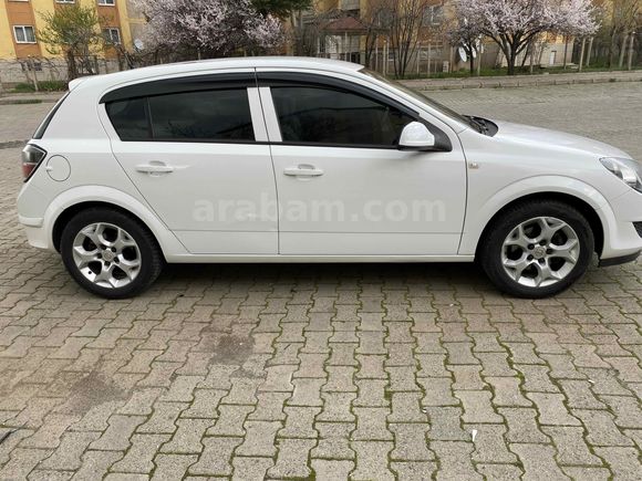 Sahibinden Opel Astra 1.6 Essentia 2013 Model 