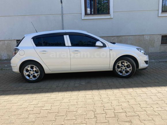Sahibinden Opel Astra 1.6 Essentia 2013 Model 