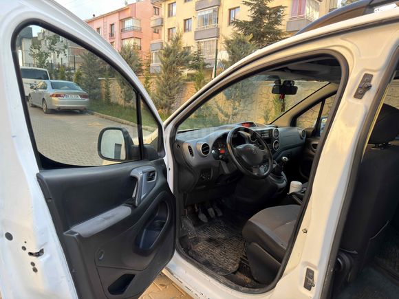 Sahibinden Peugeot Partner 1.6 HDI Active 2014 Model 