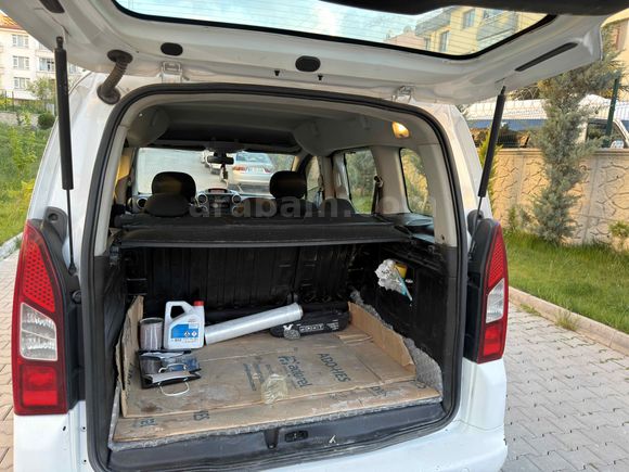 Sahibinden Peugeot Partner 1.6 HDI Active 2014 Model 
