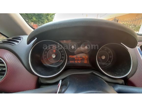 Sahibinden Fiat Punto EVO 1.4 Dynamic 2011 Model