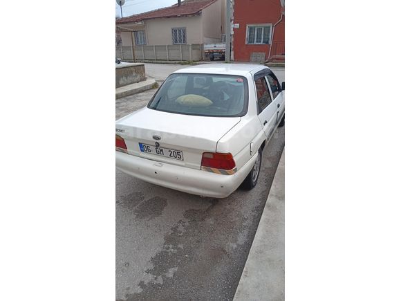 Sahibinden Ford Escort 1.6 CL 1996 Model