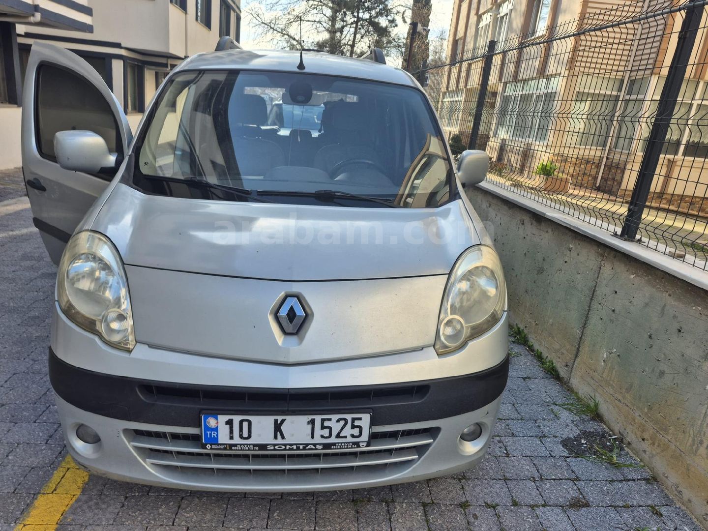 Sahibinden Renault Kangoo Multix 1.5 dCi Expression 2009 Model