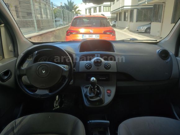 Sahibinden Renault Kangoo Multix 1.5 dCi Expression 2009 Model  182.000 km Gri