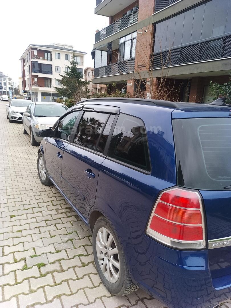 Sahibinden Opel Zafira 1.6 Enjoy 2006 Model Yalova 182.000 km Lacivert 4