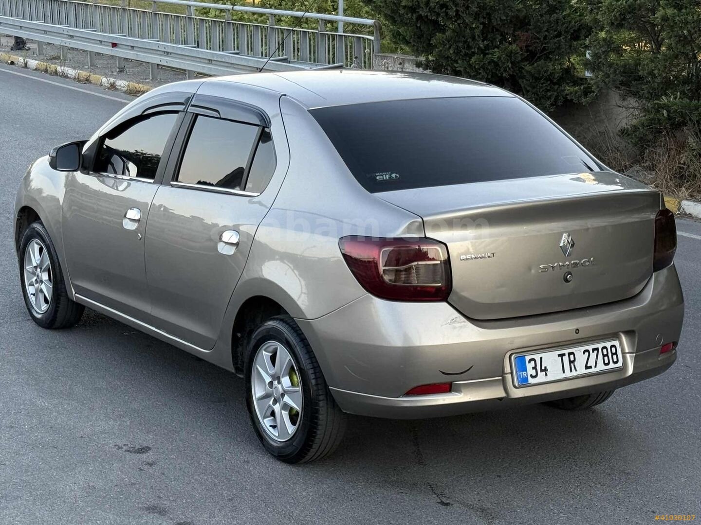 Galeriden Renault Symbol 1.5 dCi Touch 2013 Model İstanbul 347.000 km Kahverengi 4