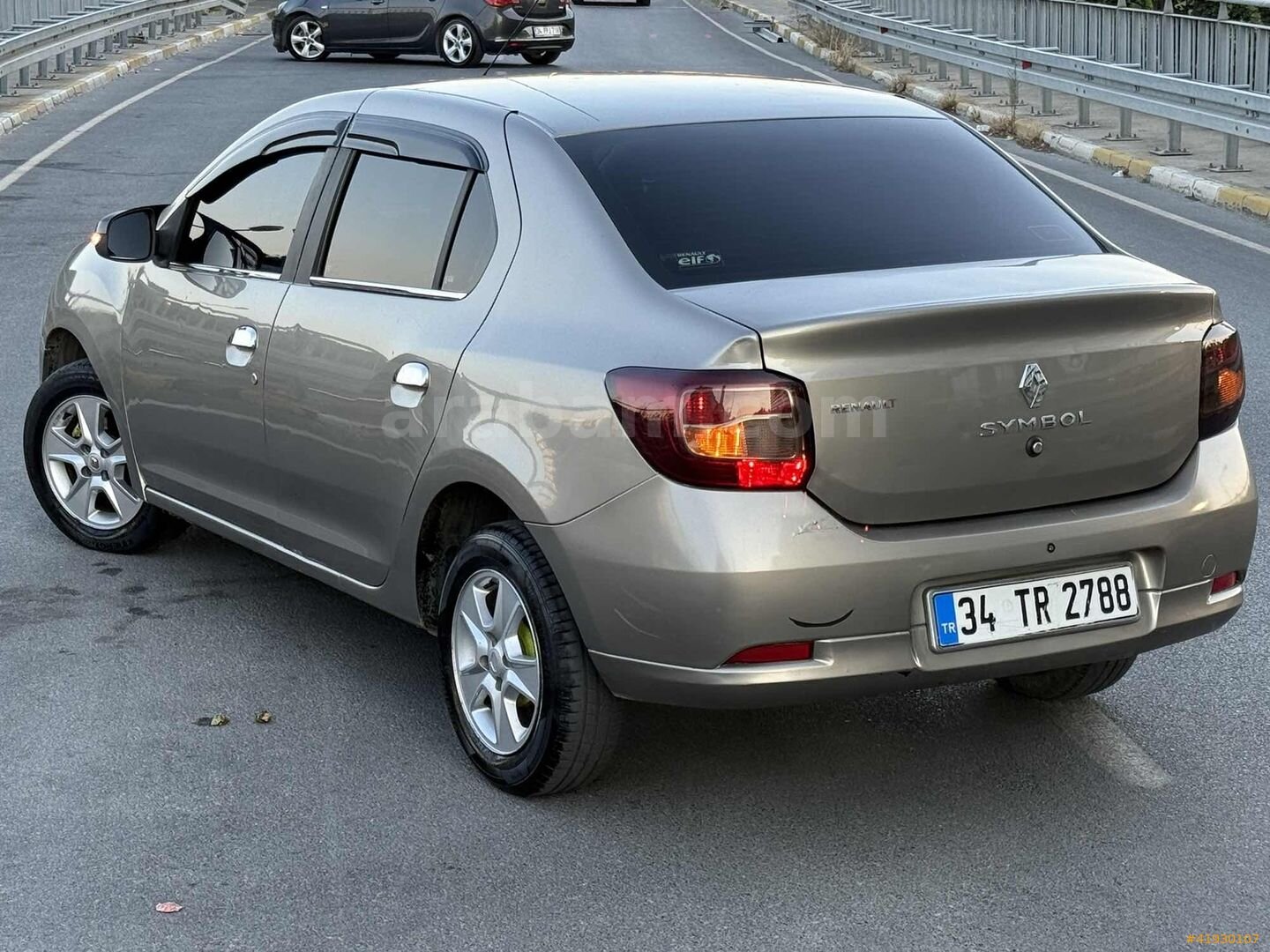 Galeriden Renault Symbol 1.5 dCi Touch 2013 Model İstanbul 347.000 km Kahverengi 5