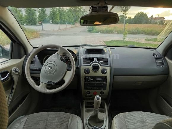 Galeriden Renault Megane 1.6 Privilege 2005 Model Konya
